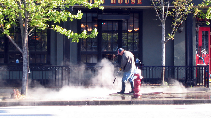 Commercial Power Washing Service